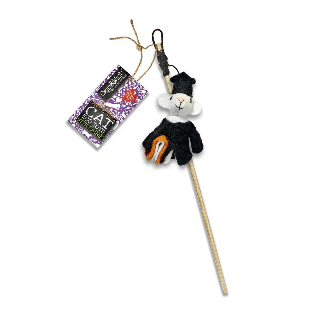 Green & Wild’s Archibald Mouse teaser eco cat toy with catnip