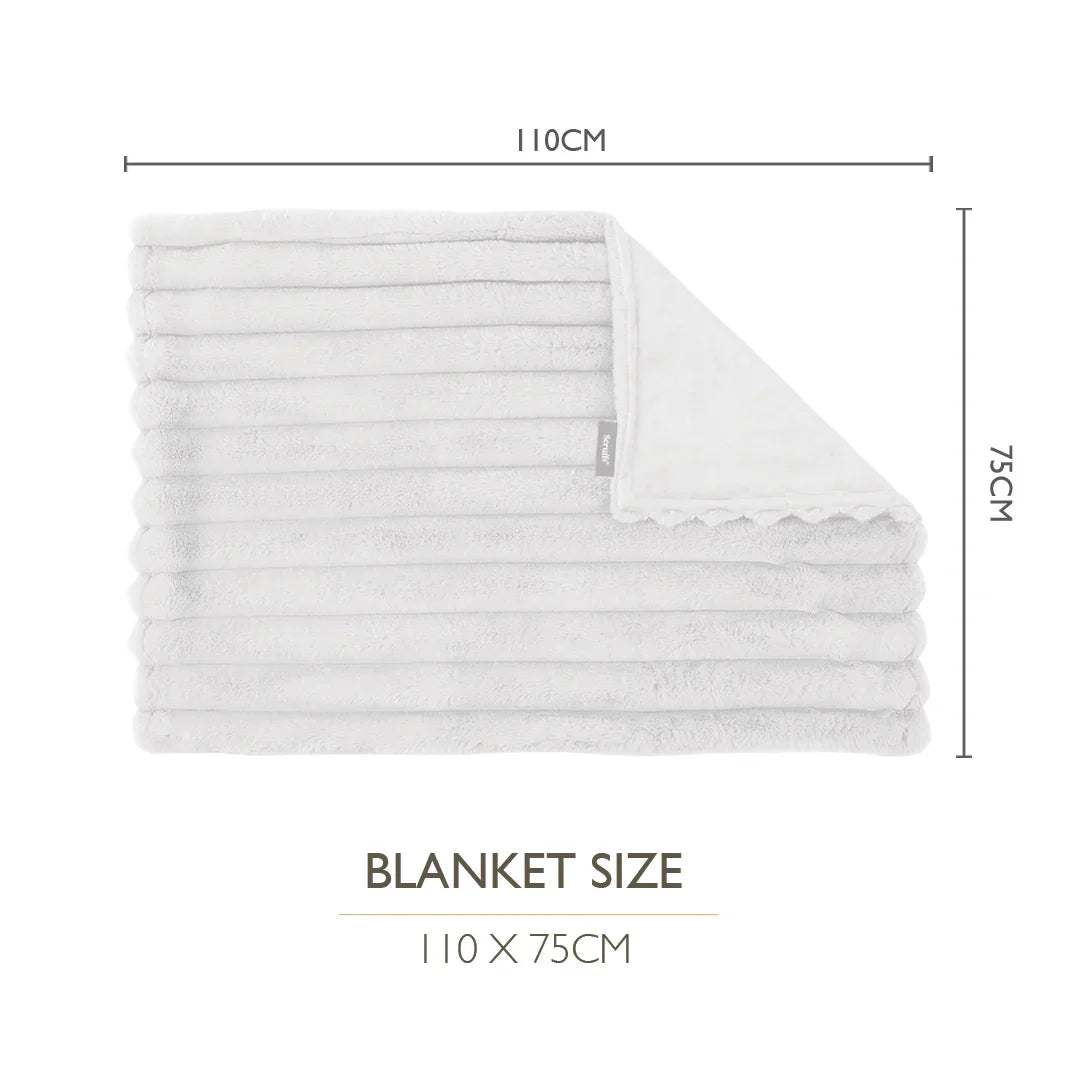 Scruffs Aspen dog blanket size guide and dimensions